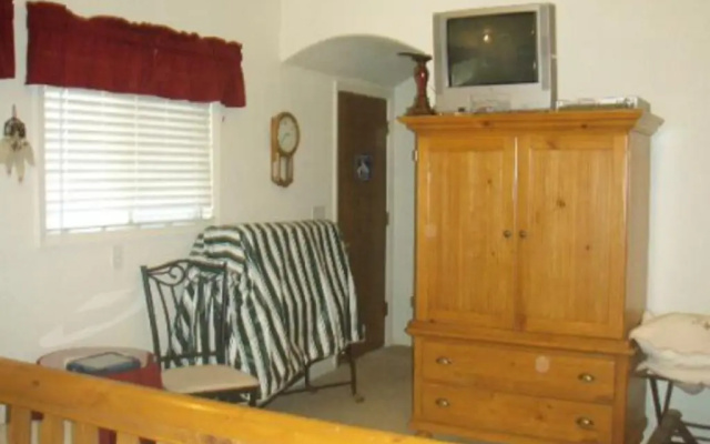 photo 5 of Yosemite Bed and Breakfast