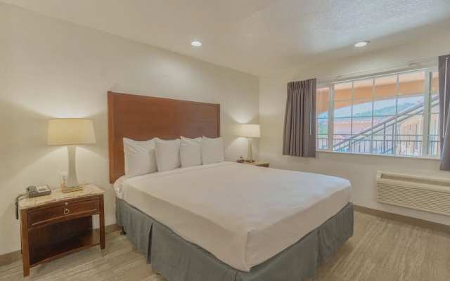photo 5 of The Yosemite Inn