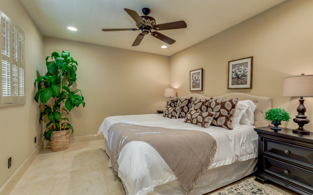 photo 3 of Your Oasis-Private Estate Resort 6Bdrm/5.5 Bath/Pool Misters
