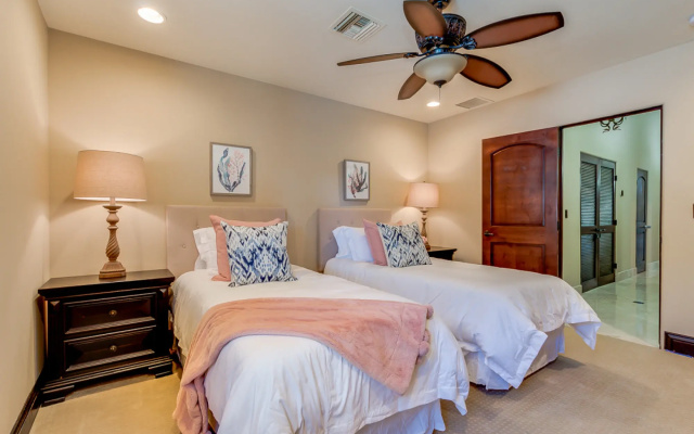 photo 5 of Your Oasis-Private Estate Resort 6Bdrm/5.5 Bath/Pool Misters