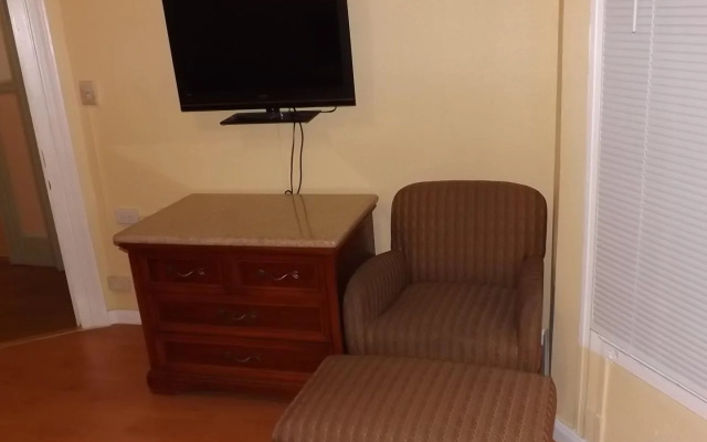photo 5 of Elite Inn