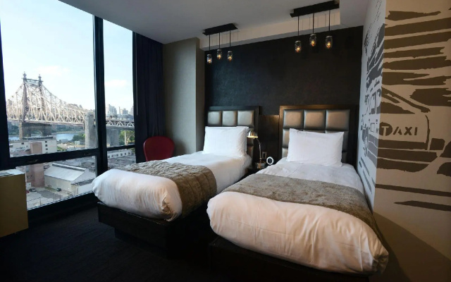 photo 4 of Z Nyc Hotel