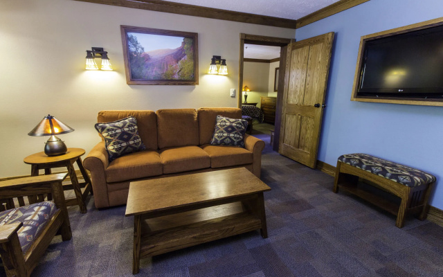 photo 4 of Zion Lodge - Inside the Park