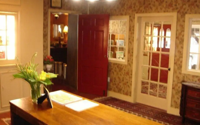 photo 2 of Zuber's Homestead Hotel