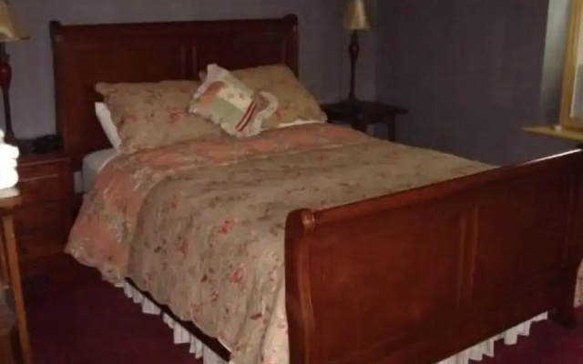 photo 5 of Zuber's Homestead Hotel
