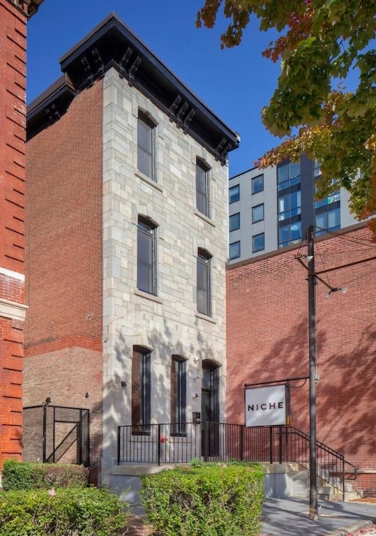 photo 1 of 4003 Chestnut 3E in Philadelphia