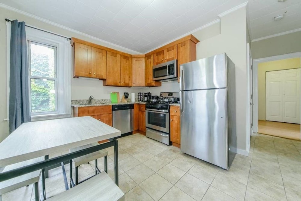 photo 1 of Classic 3br/1ba in Little Italy