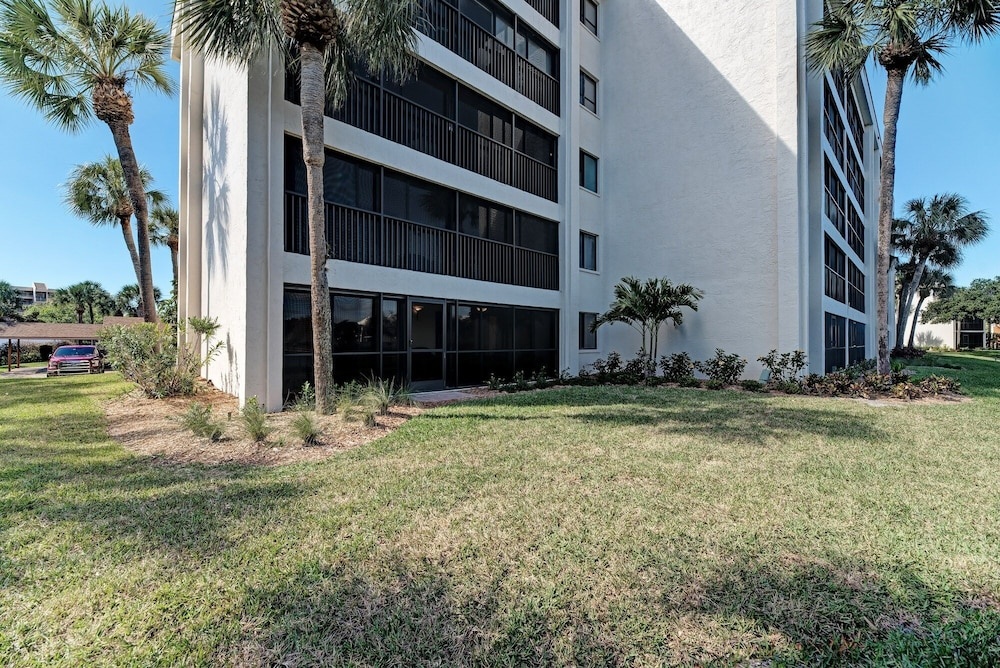photo 1 of Midnight Cove Ii 915b - Amazing Views! 2 Bedroom Condo