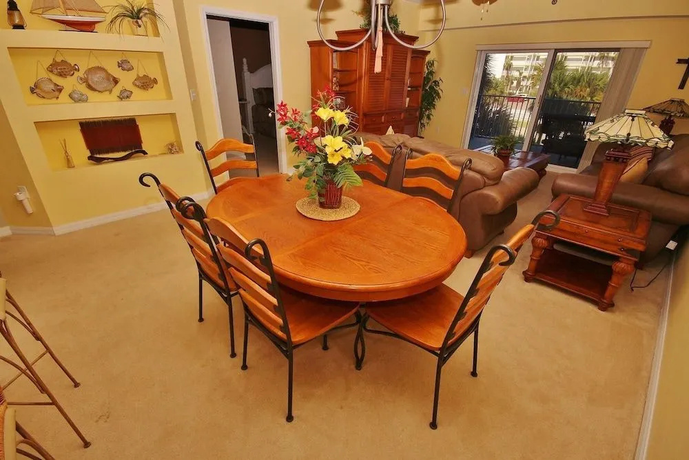 photo 1 of Oceanwalk 2-305 Apartment 3
