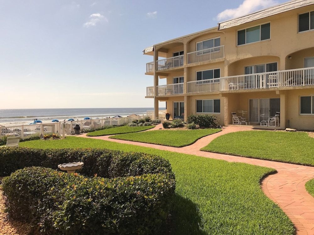 photo 1 of Win-San C-105 - 2 Br Condo