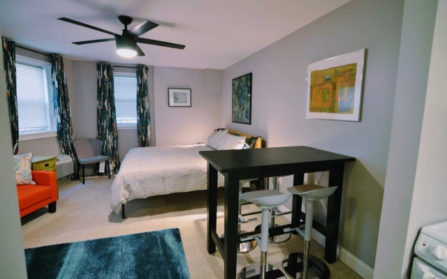 photo 4 of 1331 Northwest Apartment #1066 - 1 Br Apts