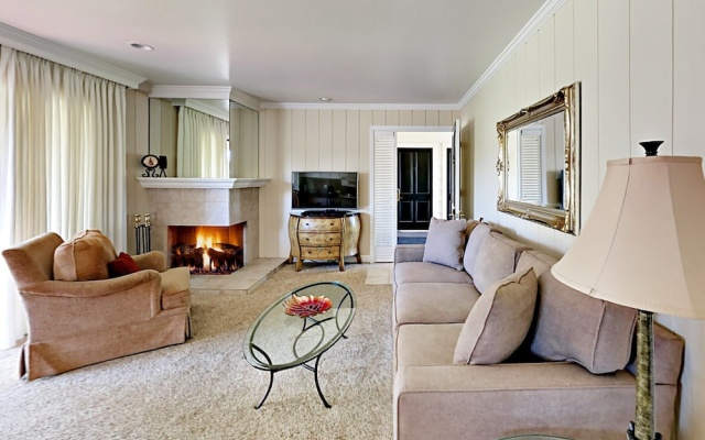 photo 3 of 2-Bedroom Condo Near Trails #SILV266P