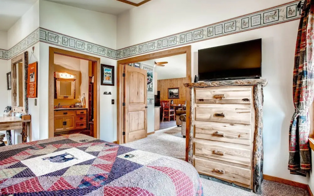 photo 2 of Black Canyon Inn Unit A6 Deluxe
