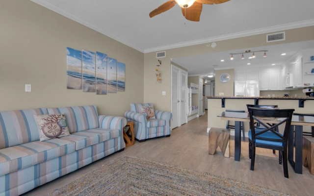 photo 4 of Boardwalk 2105