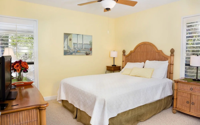 photo 2 of Captiva Shores 4B