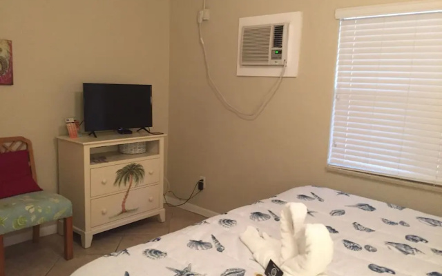 photo 5 of Coconut Grove Beach Resort Suite 5