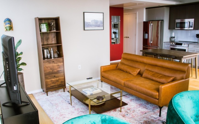 photo 2 of Coral Homes - Designer Penthouse in Old City - "Worldy Executive" Suite