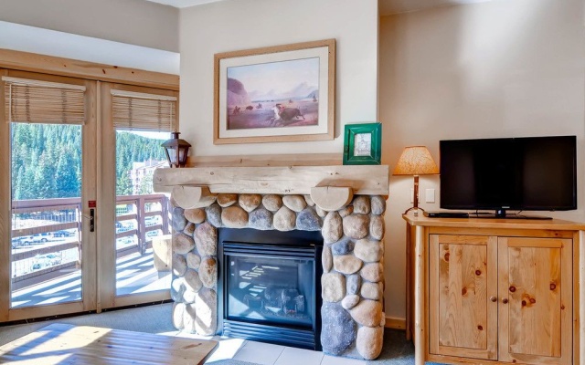 photo 4 of Tucker Mountain at Center Village by Copper Mountain Lodging