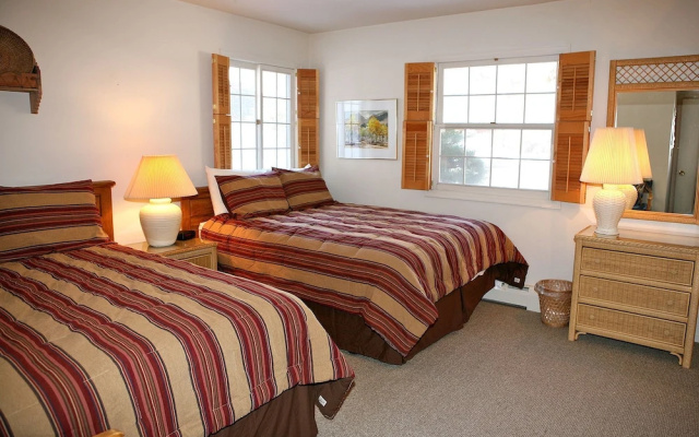 photo 5 of Fawn Valley Inn