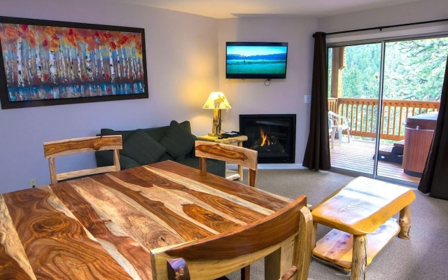 photo 4 of Fawn Valley Inn: 303 1 Bedroom Apts