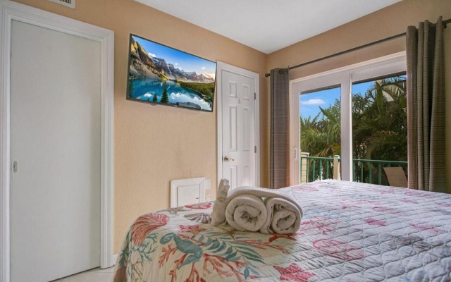 photo 2 of Five Palms Suite 209 - Daily - Weekly - Monthly