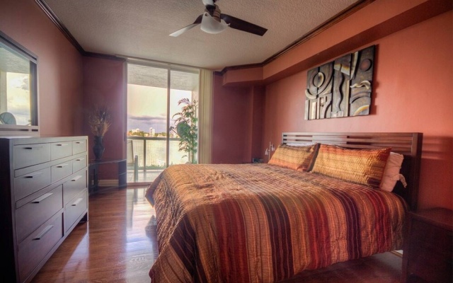 photo 4 of Le Golden Bay 402 by Go Florida Condo, Sunny Isles
