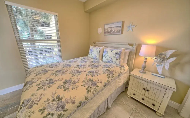 photo 3 of Gulf Crest Condominium #0205 - 2 Br Condo