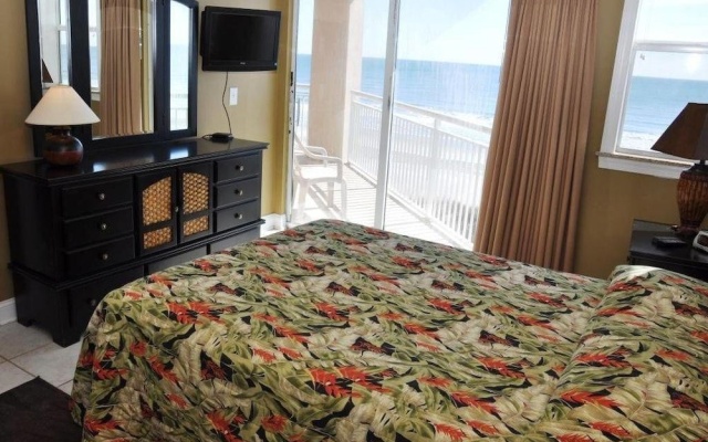 photo 2 of Hyperion Towers 302 - 2 Br condo by RedAwning