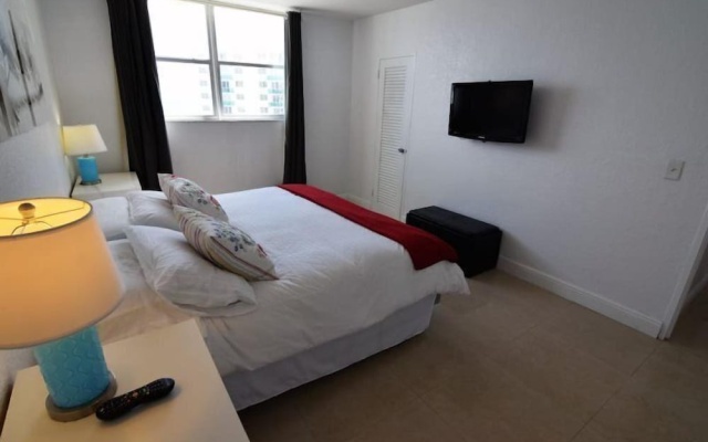 photo 5 of Incredible 2 Bed 2 Bath On The Beach @ Tides