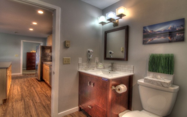 photo 3 of Kcis 532 - Summer Suite! Modern, Pool, 2rm, 2ba, Mtn Bike