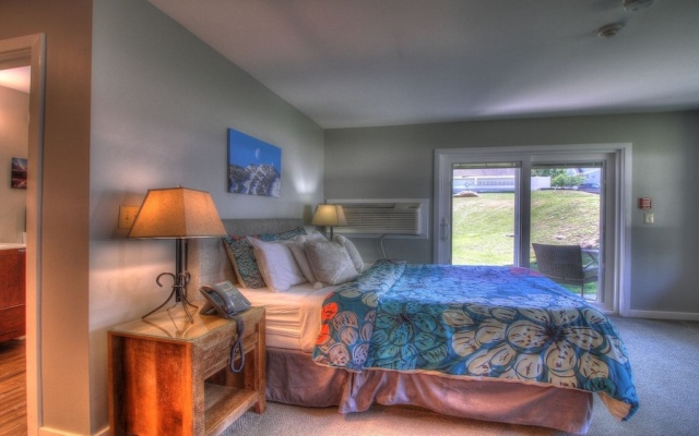 photo 4 of Kcis 532 - Summer Suite! Modern, Pool, 2rm, 2ba, Mtn Bike