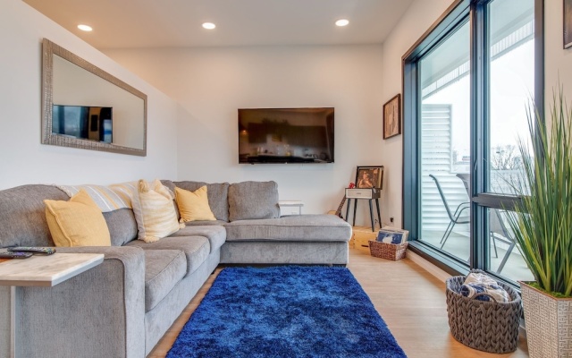 photo 5 of Lllume Chic Gulch View Community Gym & Pool 1 Bedroom Condo