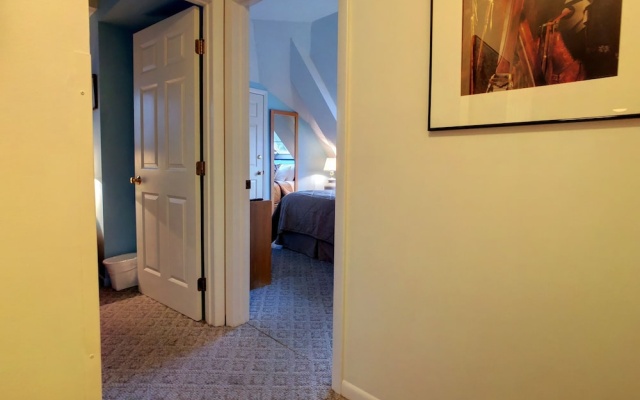 photo 3 of Mg 3e01 - Mt Green 2br/2ba Suite: Awesome Ski Getaway!