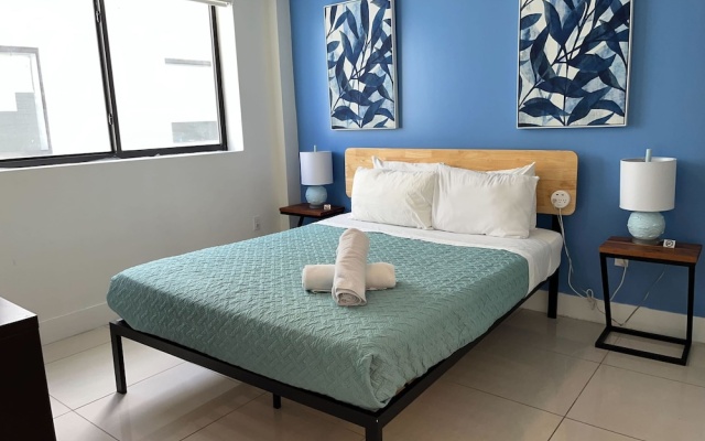 photo 5 of Miami Suite 305