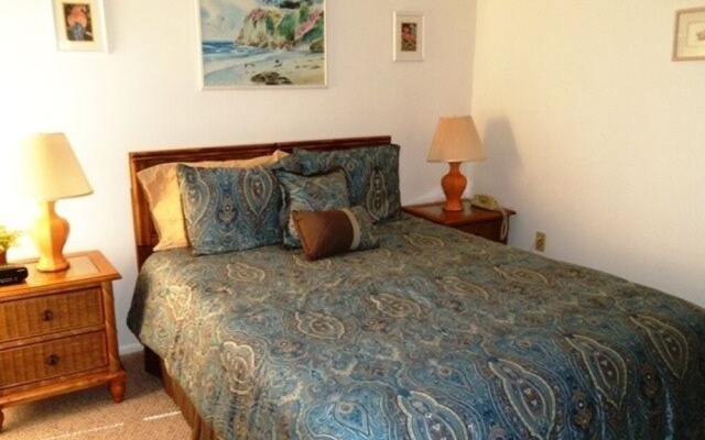photo 3 of Midnight Cove Ii 833f - Marina View! 2 Bedroom Condo
