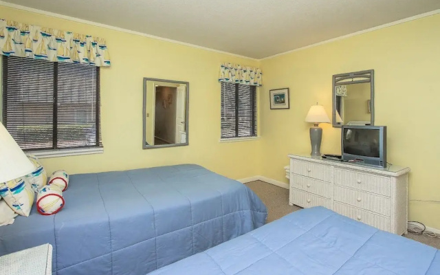 photo 5 of Ocean Club Villas #WOC041