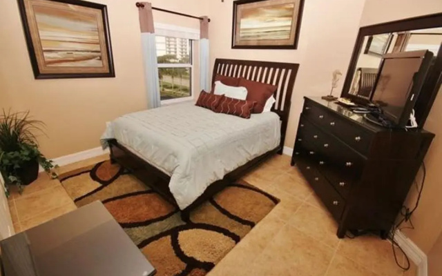 photo 5 of Oceanwalk 13-401 Apartment 3