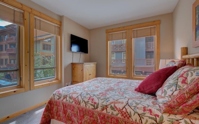 photo 5 of Taylor's Crossing #210 3 Bedroom Condo by RedAwning