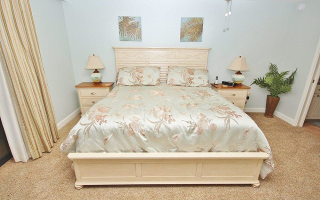 photo 3 of Tradewinds 503 Apartment 2