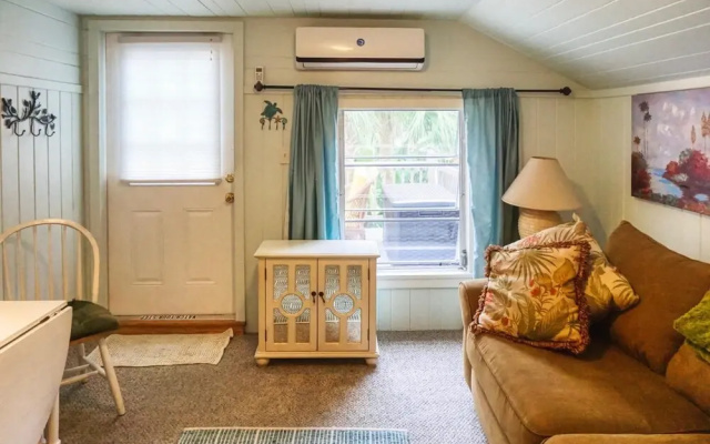photo 4 of Treasure Island Beach Retreat Sleeps Up To 12