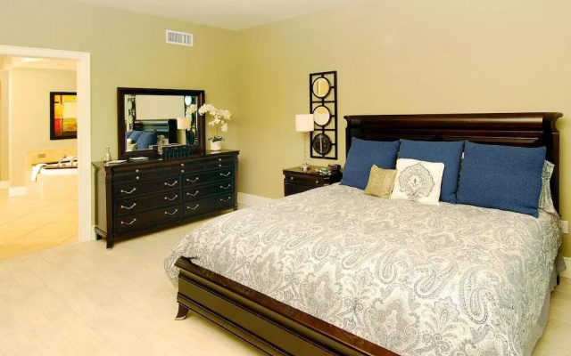photo 4 of Turquoise Place Unit 1008D