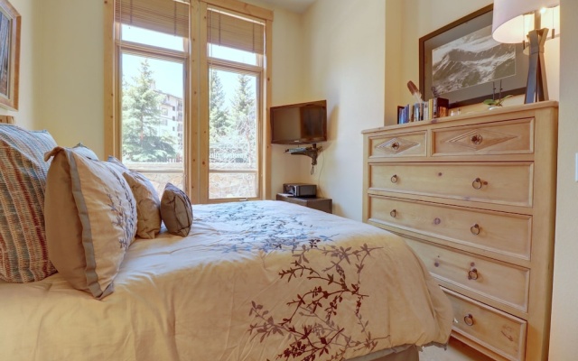 photo 3 of First Floor Condo, Outstanding Location - TX106 by Redawning