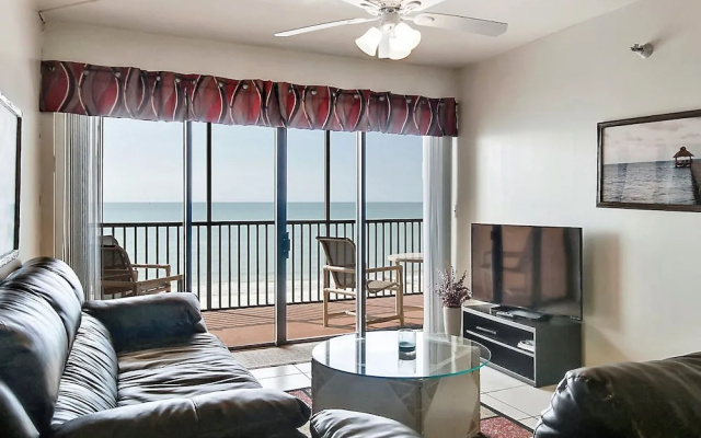 photo 3 of Villa Madeira #408