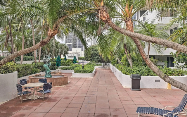 photo 5 of Waterfront High-rise Condo - Miami Beach 5 Mi