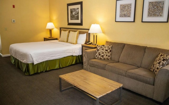 photo 3 of Yosemite View Lodge